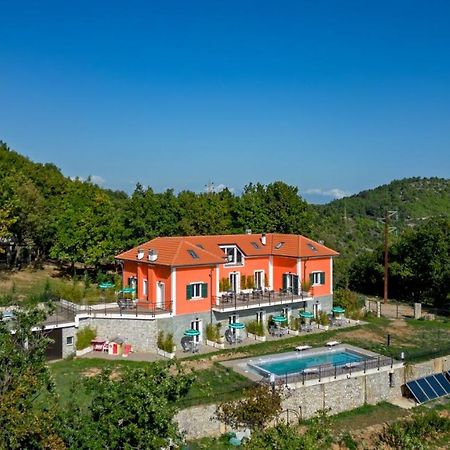 ספוטורנו Agriturismo Cascina Trevo מראה חיצוני תמונה
