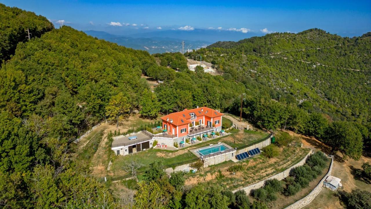 ספוטורנו Agriturismo Cascina Trevo מראה חיצוני תמונה